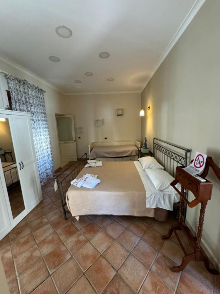 Bed and Breakfast Beb Don Gennaro Neapel Exterior foto