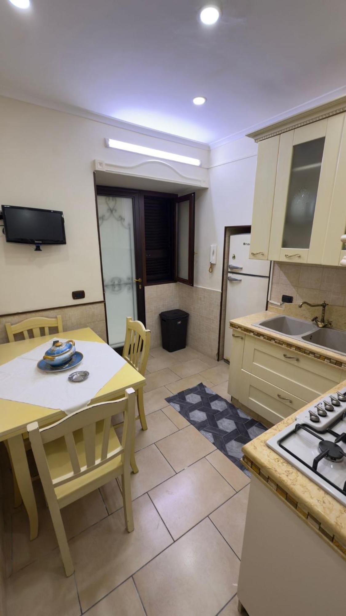 Bed and Breakfast Beb Don Gennaro Neapel Exterior foto